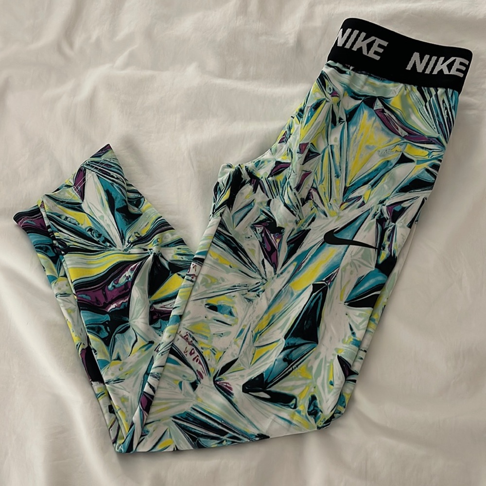 Nike dri-fit firl leggings